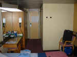 room2.jpg (33871 bytes)