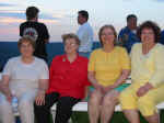 sisters.jpg (35480 bytes)