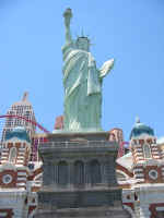 38statueofliberty.jpg (39493 bytes)