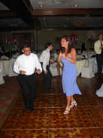 13dancing laris.jpg (40418 bytes)